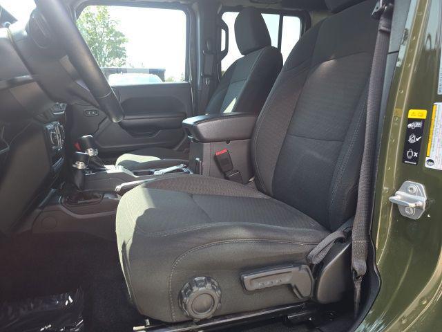 used 2021 Jeep Wrangler Unlimited car, priced at $23,999