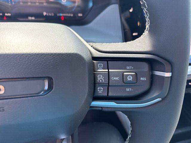 new 2026 Jeep Cherokee car, priced at $38,796