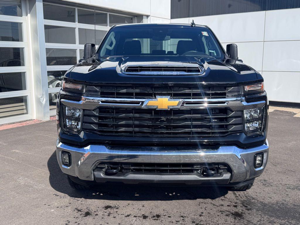 used 2025 Chevrolet Silverado 2500 car, priced at $58,522