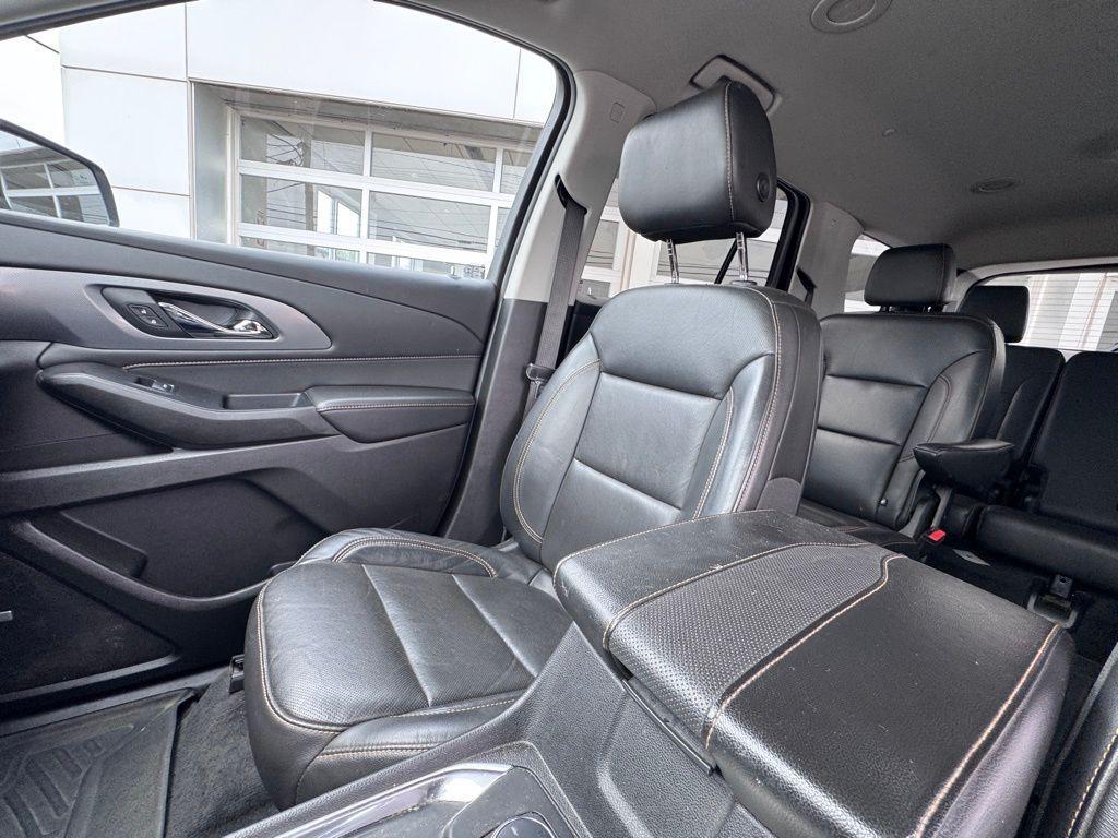 used 2021 Chevrolet Traverse car, priced at $24,991