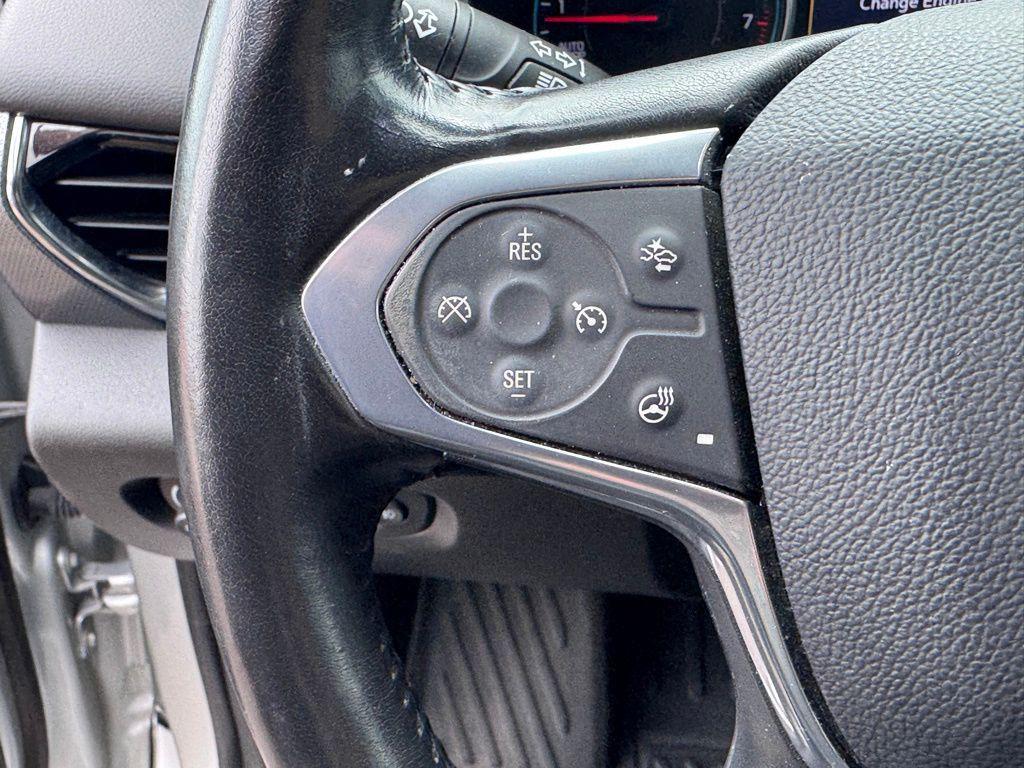 used 2021 Chevrolet Traverse car, priced at $24,991