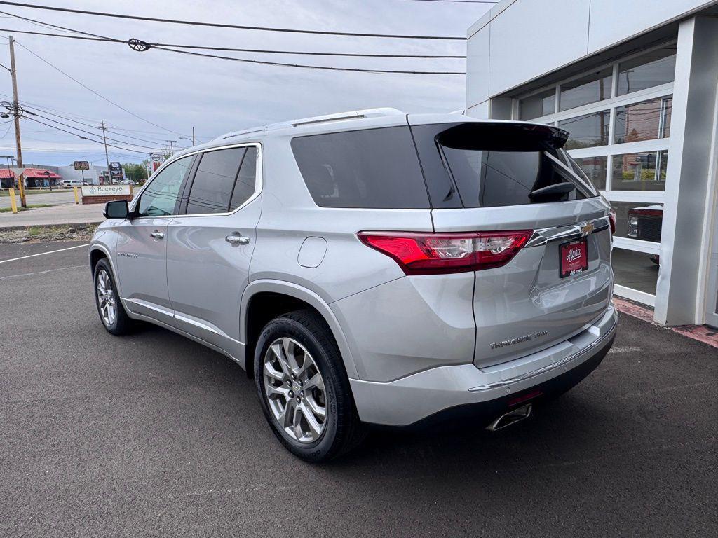 used 2021 Chevrolet Traverse car, priced at $24,991