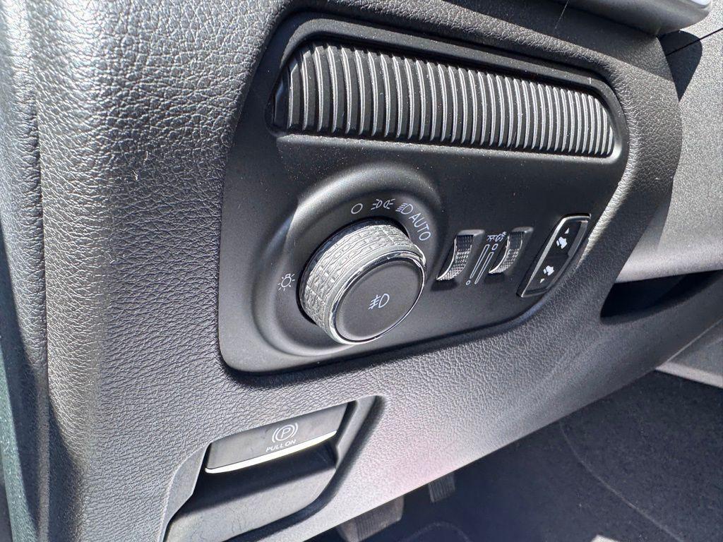 used 2023 Jeep Wagoneer L car, priced at $34,500