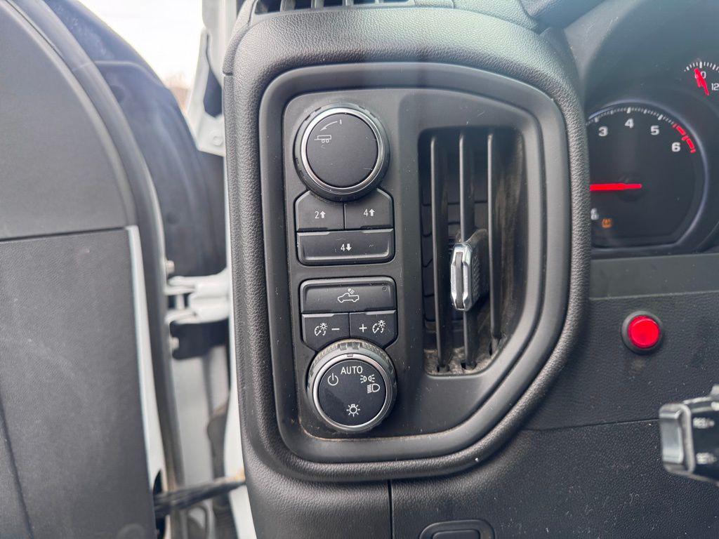 used 2024 Chevrolet Silverado 2500 car, priced at $33,795