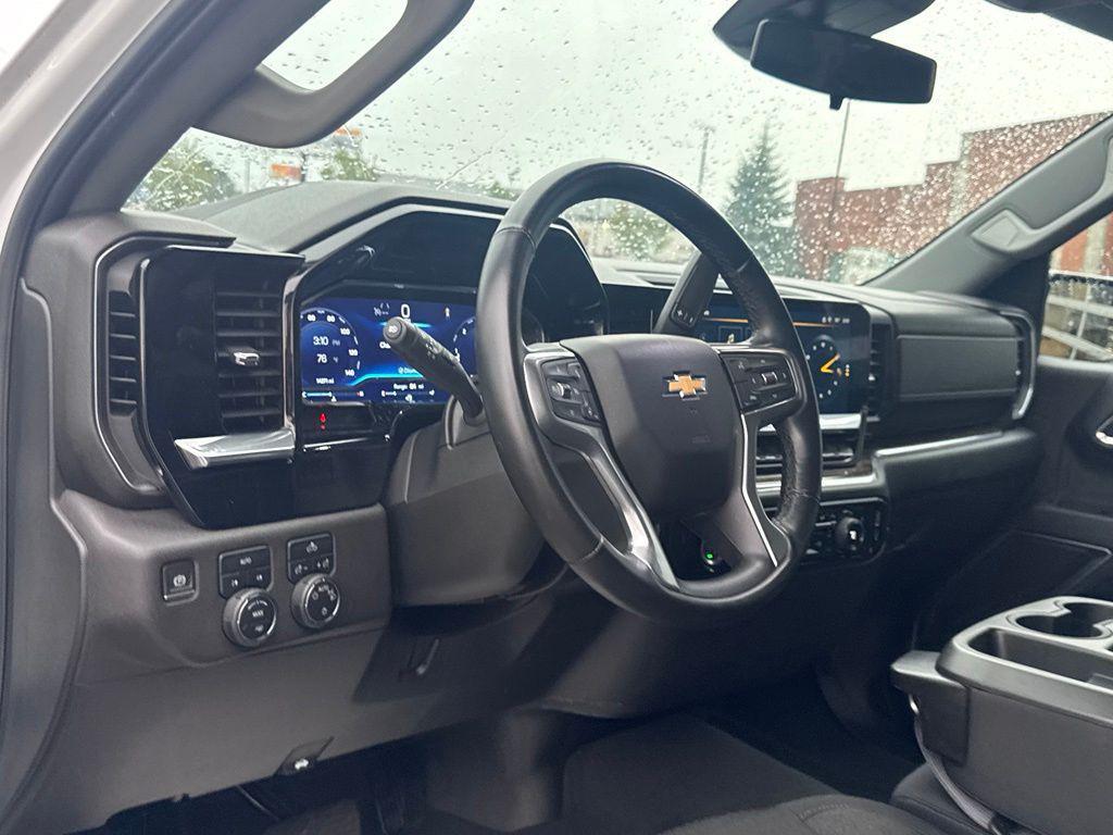 used 2024 Chevrolet Silverado 1500 car, priced at $36,630
