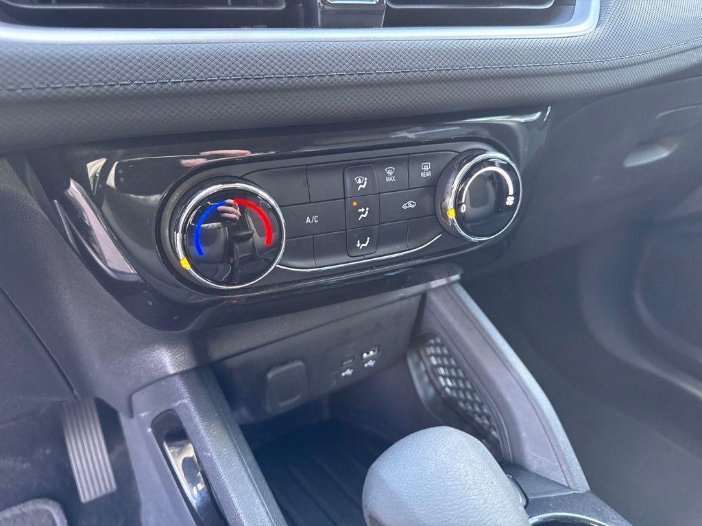 used 2025 Chevrolet TrailBlazer car, priced at $23,691