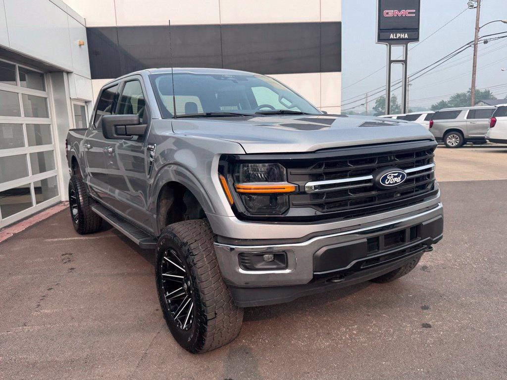 used 2025 Ford F-150 car, priced at $39,389