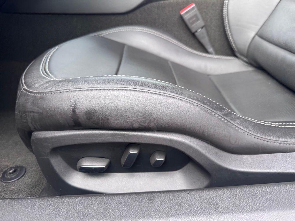 used 2014 Chevrolet Corvette Stingray car, priced at $45,594