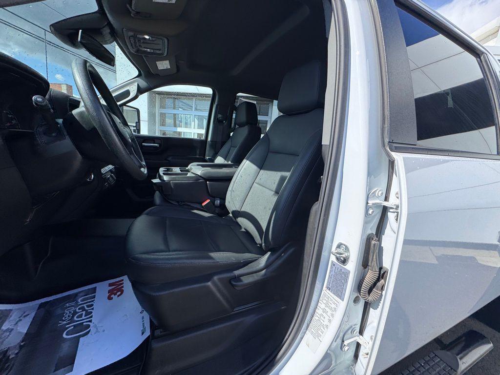 used 2025 Chevrolet Silverado 3500 car, priced at $65,982