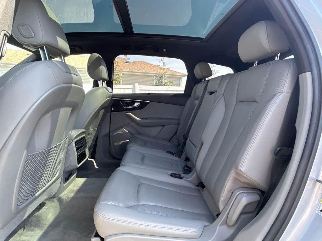 used 2020 Audi Q7 car, priced at $26,985