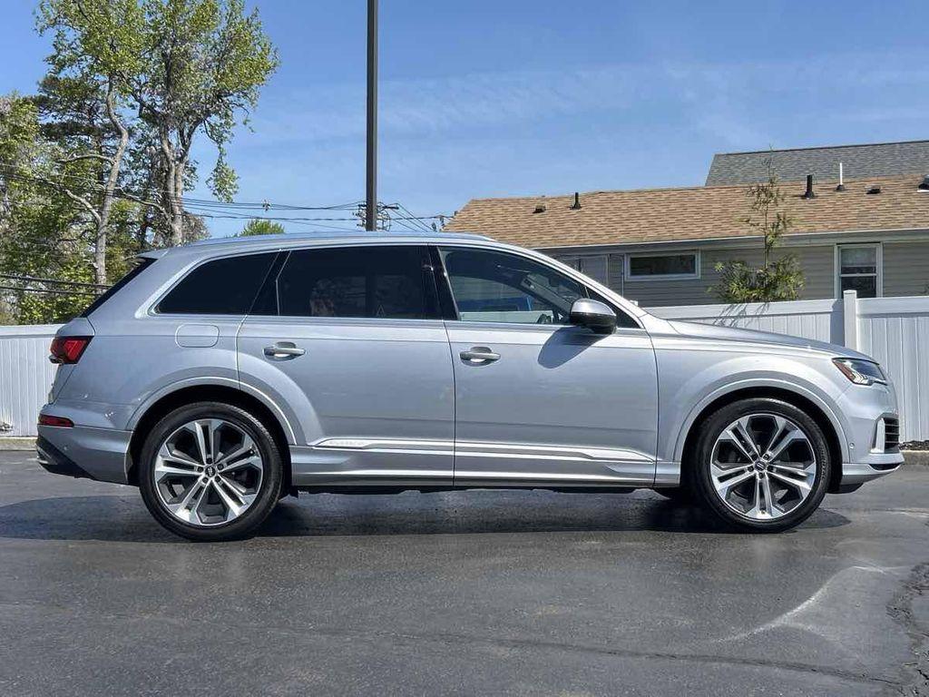 used 2020 Audi Q7 car, priced at $26,985