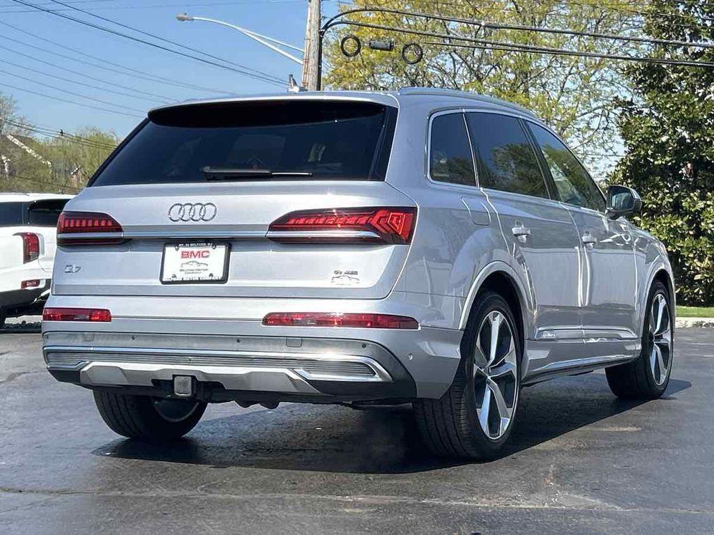 used 2020 Audi Q7 car, priced at $26,985