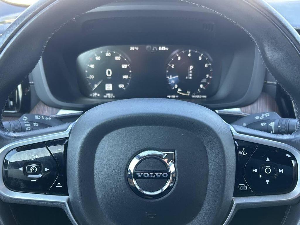 used 2021 Volvo XC60 car, priced at $27,859