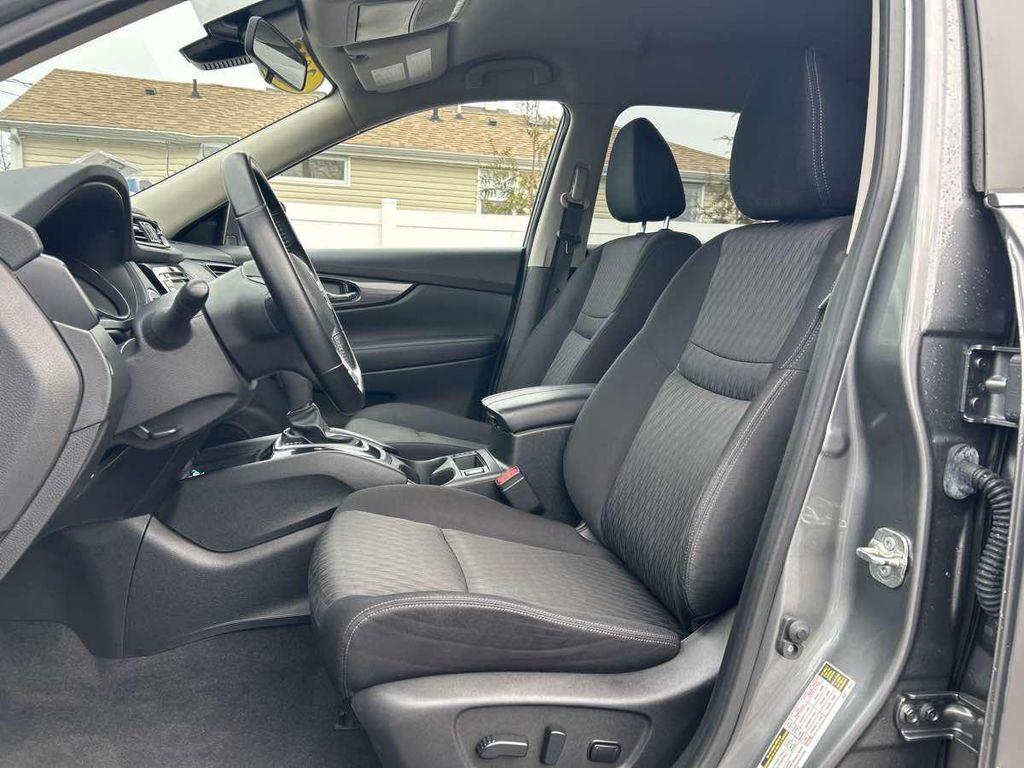 used 2020 Nissan Rogue car, priced at $13,875