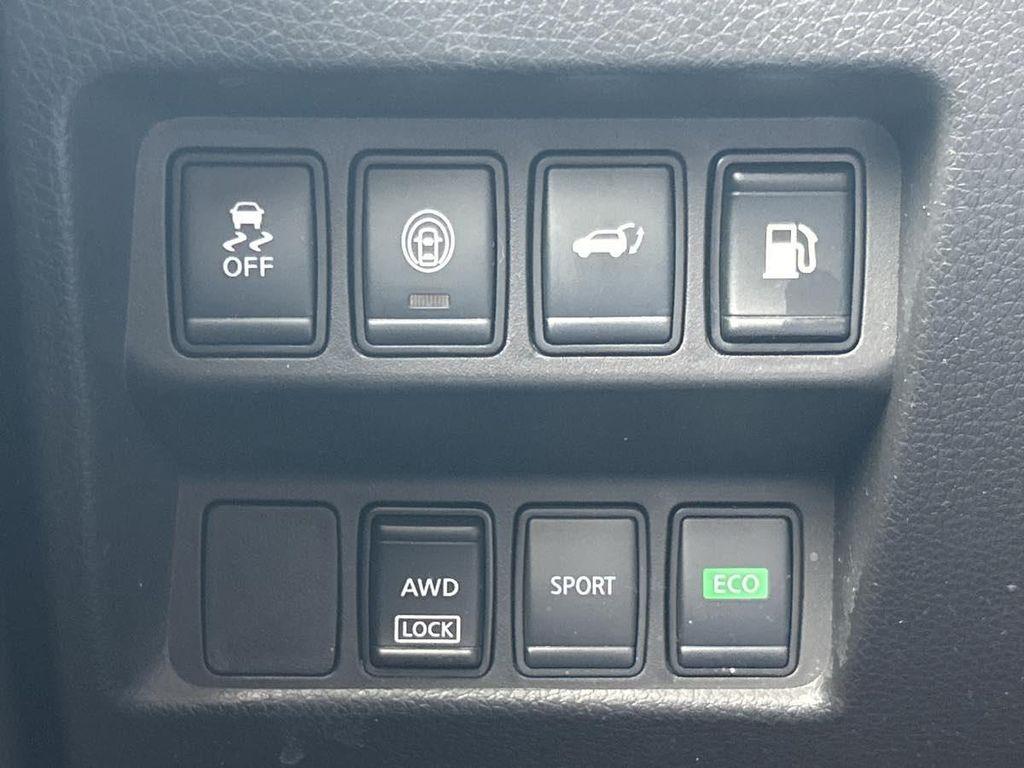 used 2020 Nissan Rogue car, priced at $13,875