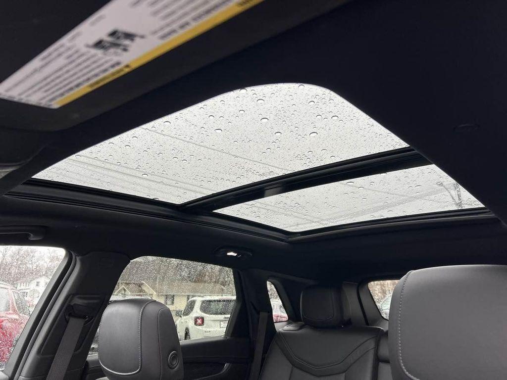 used 2020 Cadillac XT5 car, priced at $22,985