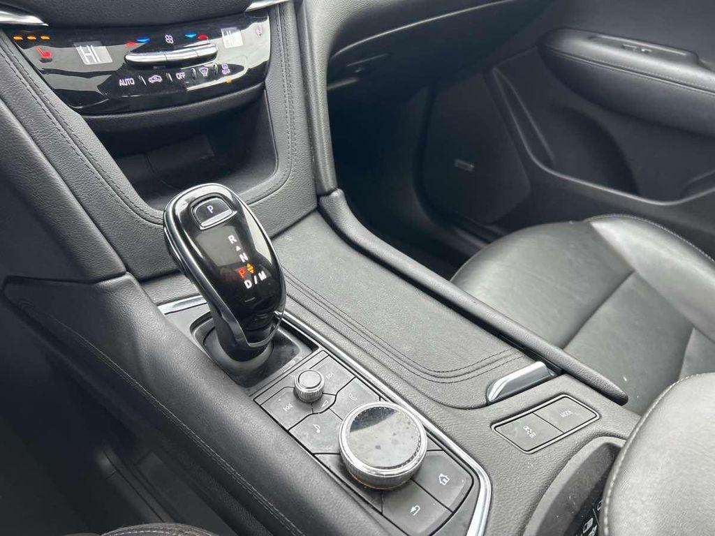 used 2020 Cadillac XT5 car, priced at $22,985