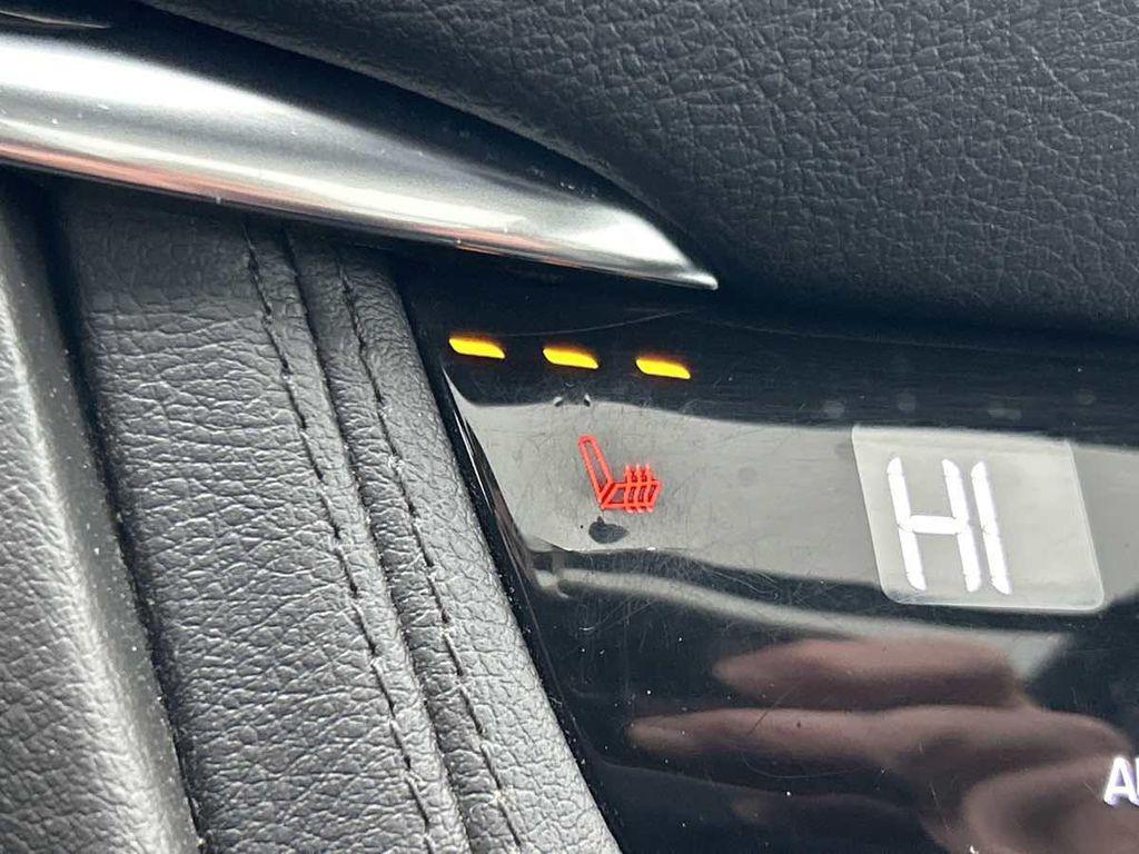 used 2020 Cadillac XT5 car, priced at $22,985