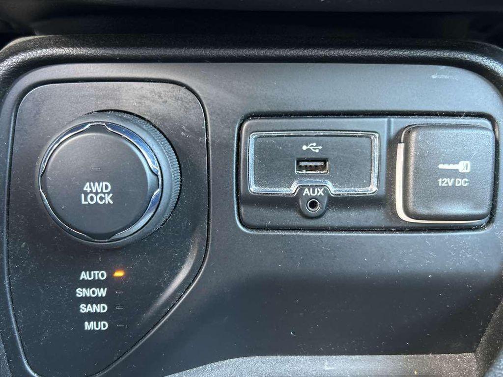 used 2015 Jeep Renegade car, priced at $11,985