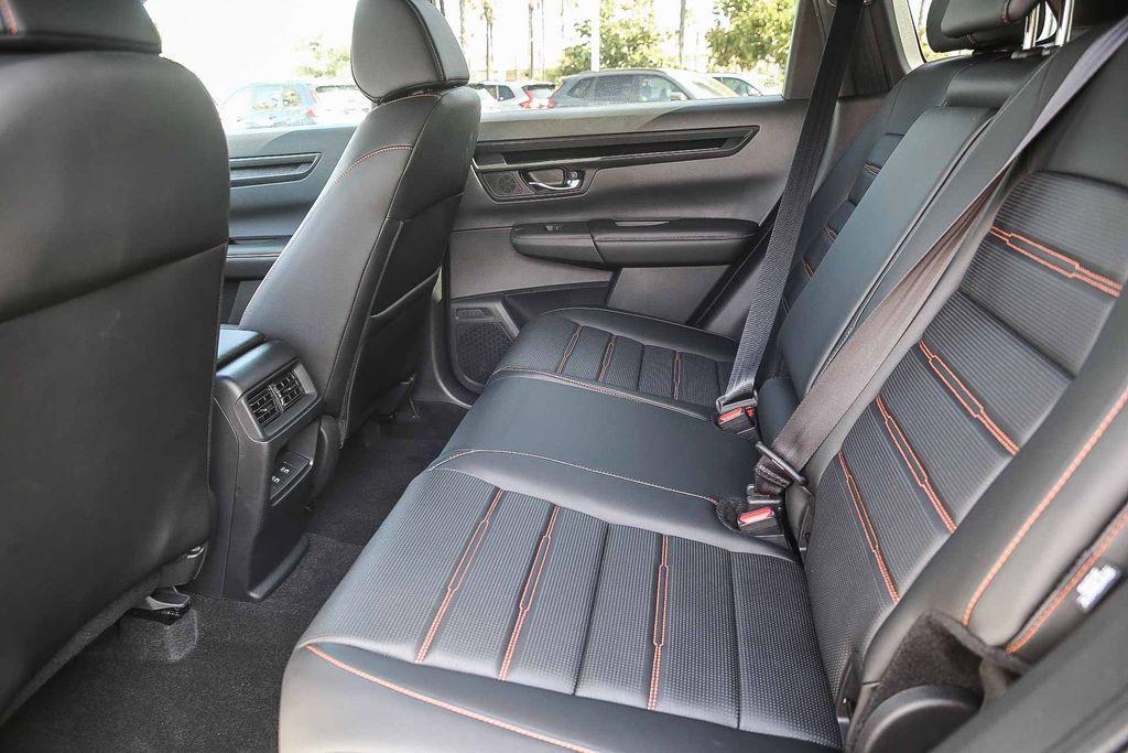 new 2026 Honda CR-V Hybrid car, priced at $42,215