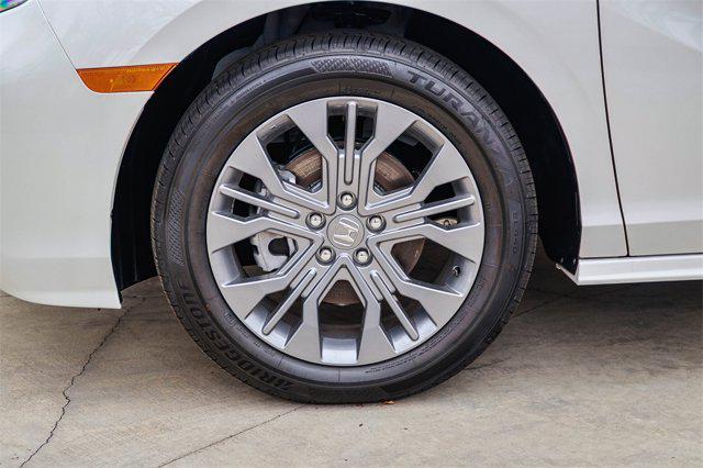new 2025 Honda Odyssey car, priced at $45,500