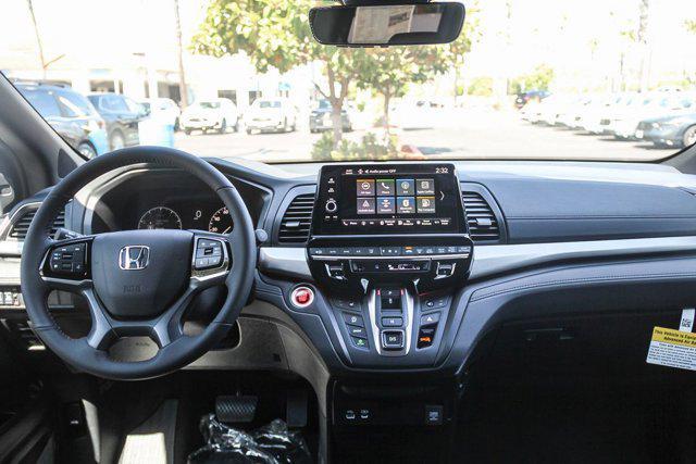 new 2026 Honda Odyssey car, priced at $45,930