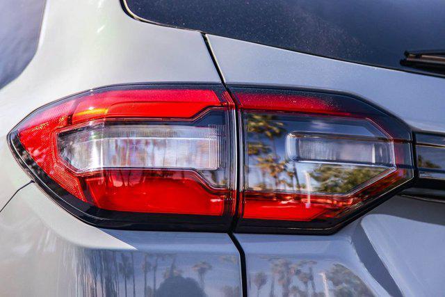 new 2026 Honda Pilot car, priced at $44,240