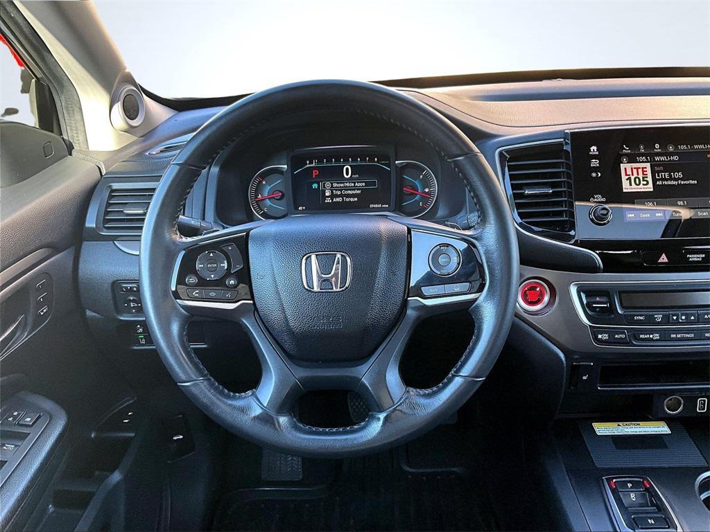 used 2022 Honda Pilot car, priced at $25,995