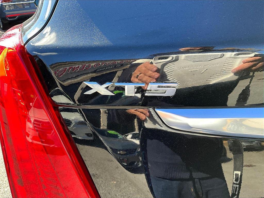 used 2017 Cadillac XT5 car, priced at $15,995