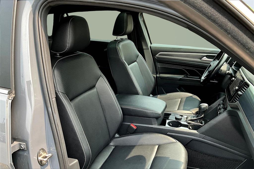 used 2020 Volkswagen Atlas Cross Sport car, priced at $17,295