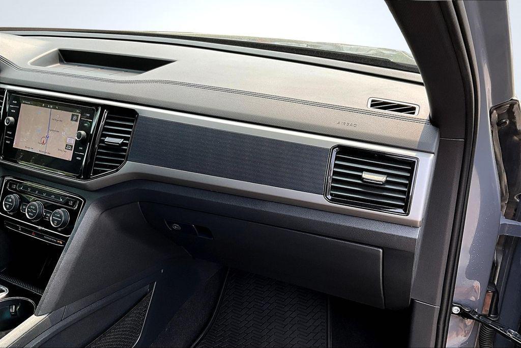 used 2020 Volkswagen Atlas Cross Sport car, priced at $16,995
