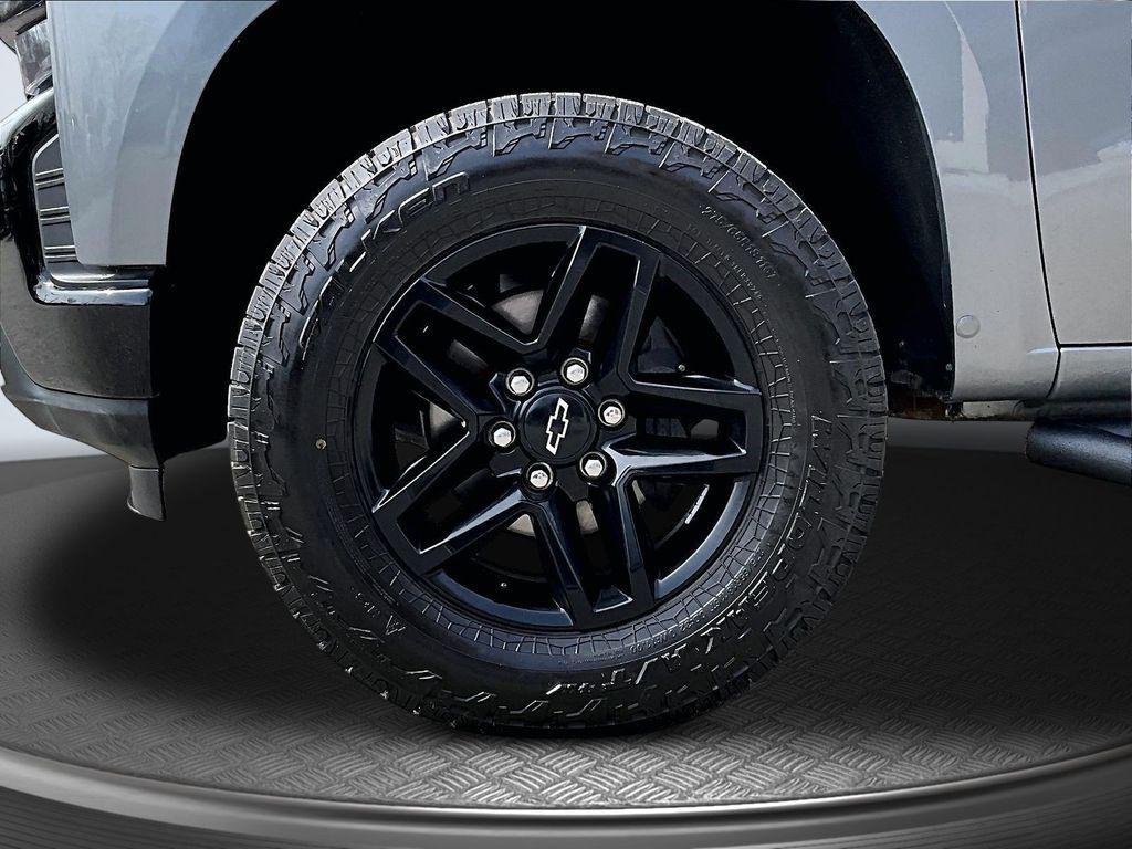 used 2022 Chevrolet Silverado 1500 Limited car, priced at $32,495
