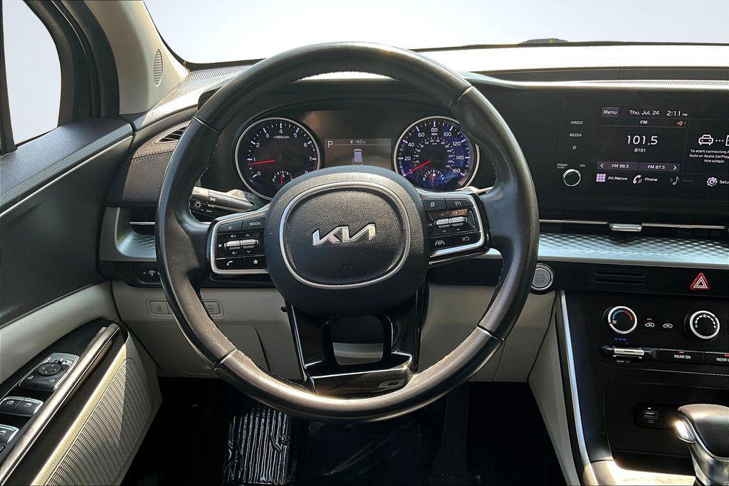 used 2022 Kia Carnival car, priced at $19,795