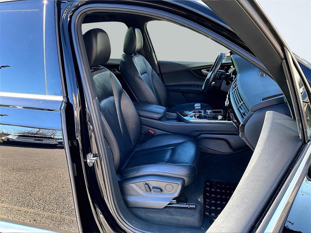 used 2019 Audi Q7 car, priced at $20,495