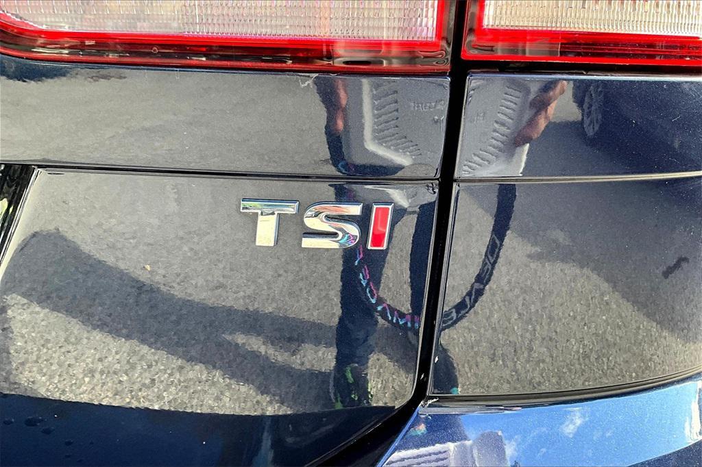 used 2018 Volkswagen Golf SportWagen car, priced at $12,495