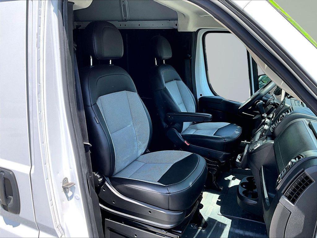 used 2023 Ram ProMaster 2500 car, priced at $29,995