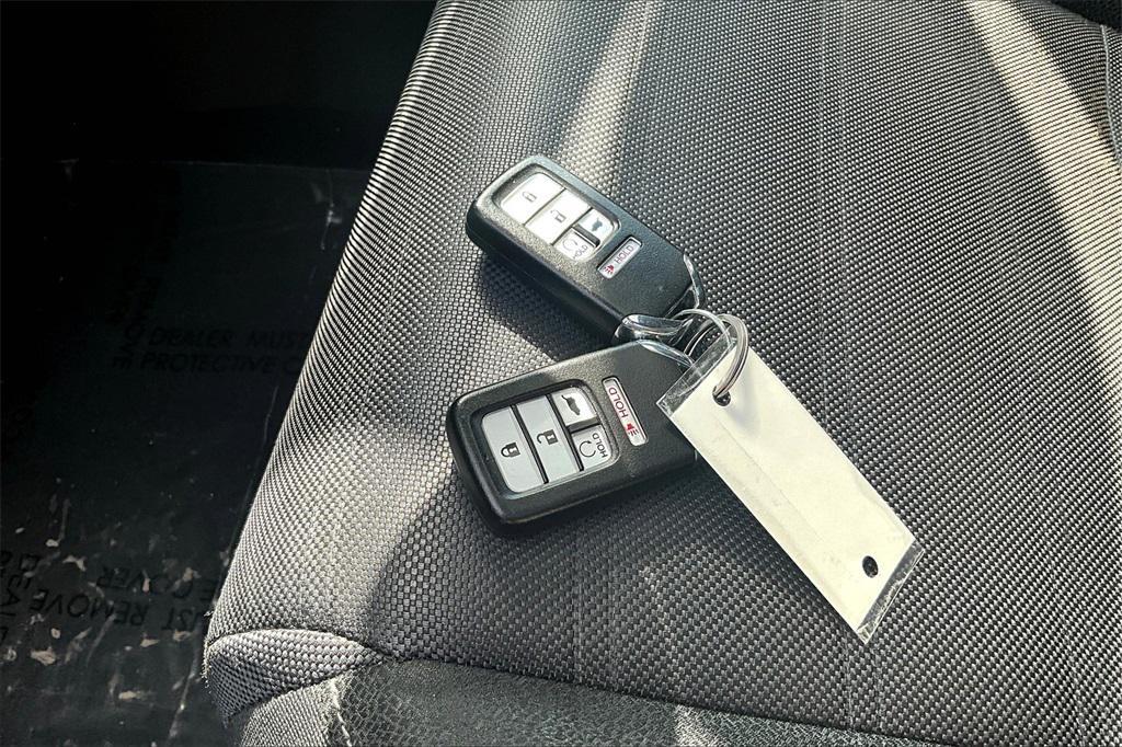 used 2018 Honda CR-V car, priced at $18,595