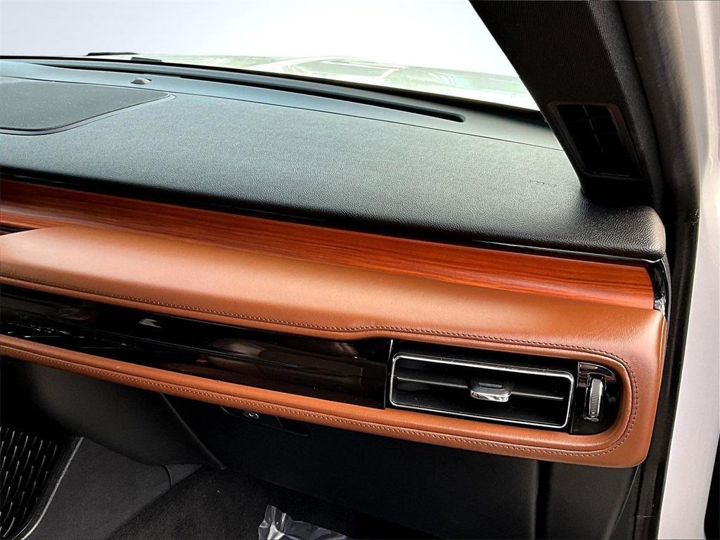 used 2020 Lincoln Aviator car, priced at $25,995