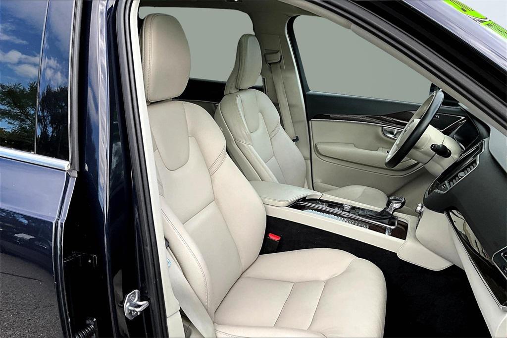 used 2019 Volvo XC90 car, priced at $19,495