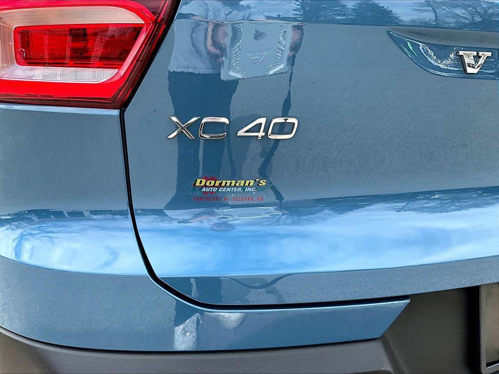 used 2023 Volvo XC40 car, priced at $22,795