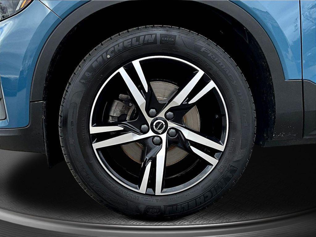 used 2023 Volvo XC40 car, priced at $22,795