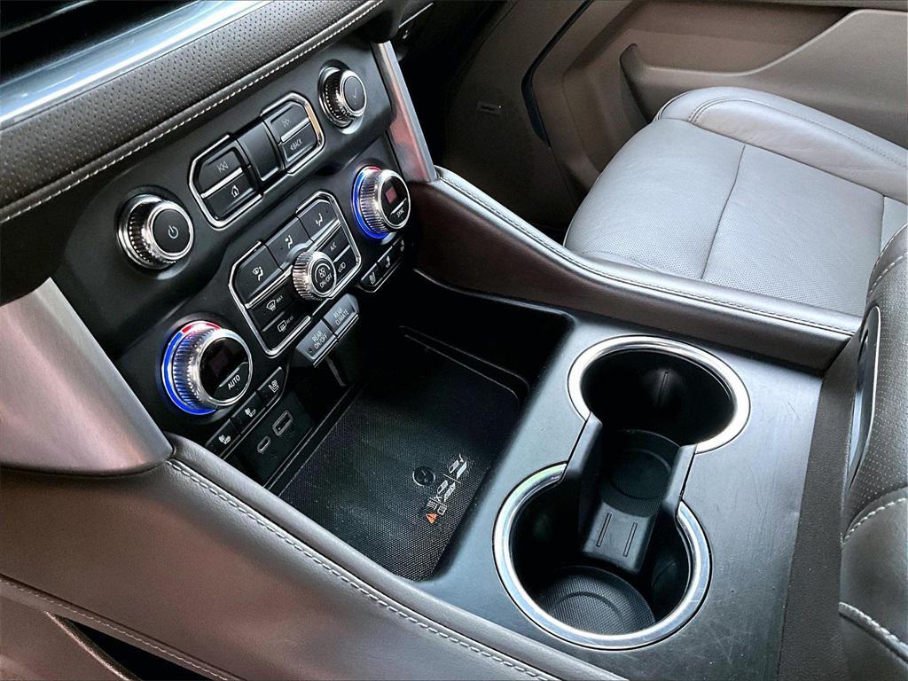 used 2021 GMC Yukon car, priced at $37,995