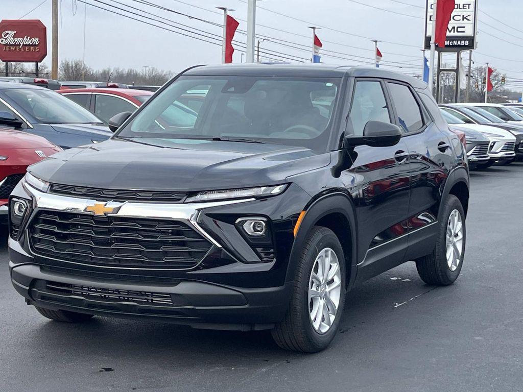 new 2026 Chevrolet TrailBlazer car, priced at $23,475