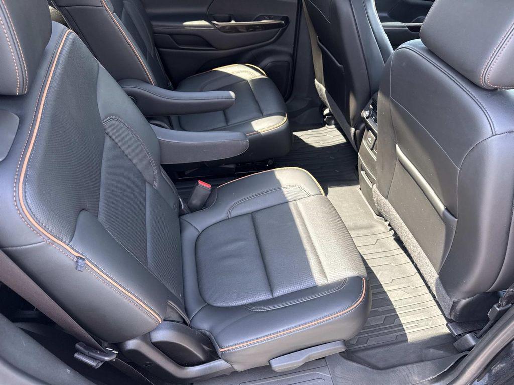 used 2021 GMC Acadia car, priced at $19,990