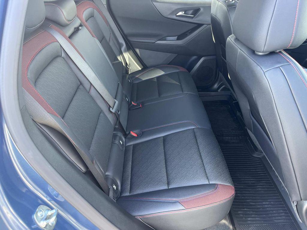 new 2026 Chevrolet Equinox car, priced at $33,610