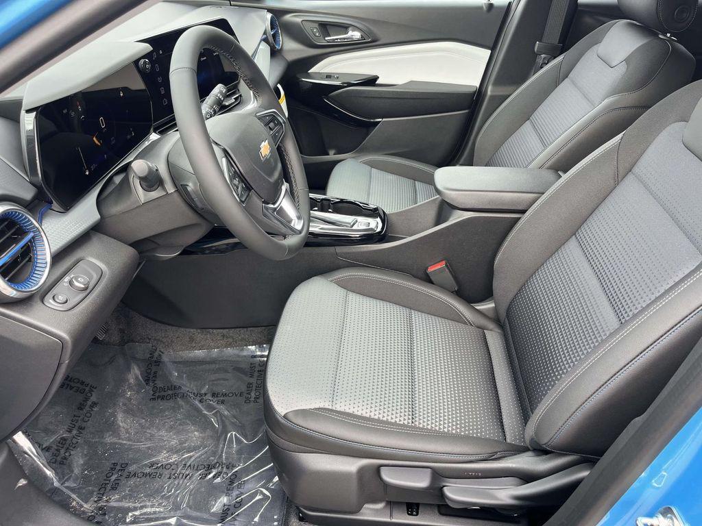 new 2026 Chevrolet Trax car, priced at $25,680