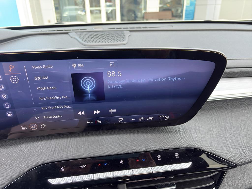 used 2025 Buick Enclave car, priced at $39,965