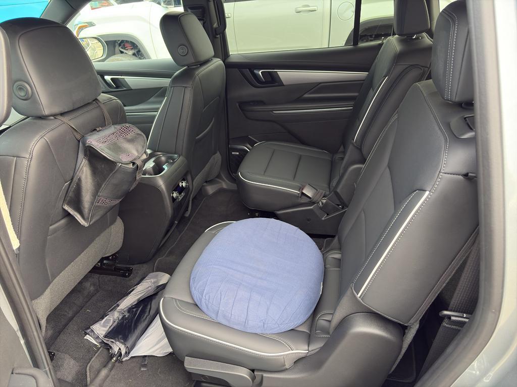 used 2025 Buick Enclave car, priced at $39,965