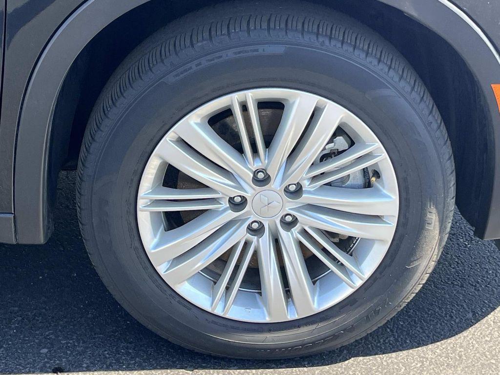 used 2023 Mitsubishi Outlander car, priced at $24,749