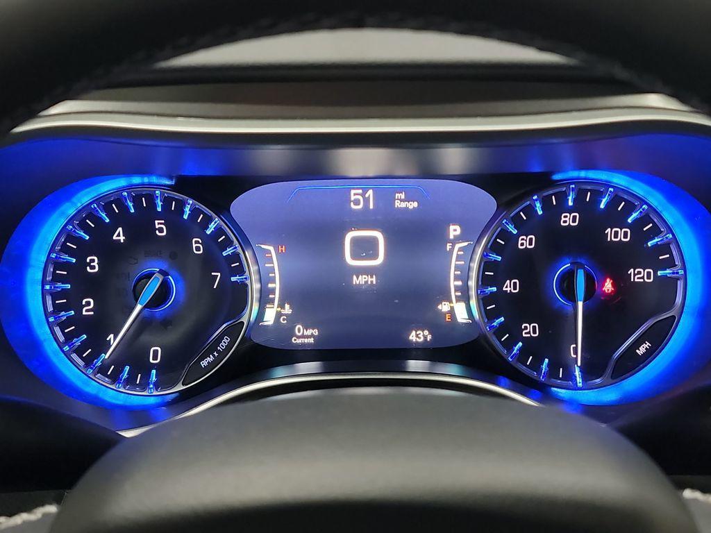 used 2024 Chrysler Pacifica car, priced at $27,777